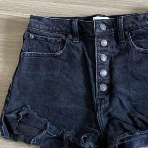 Abercrombie black mom shorts